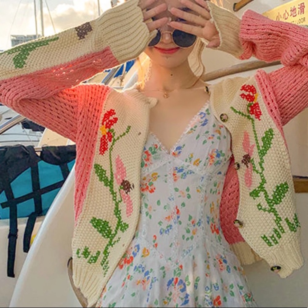 Sweater cardigan crochet knit floral cream pink womens top